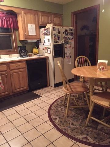 1220 Meadow Ln, Elgin, IL 60123 photo 13