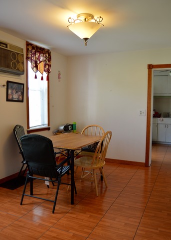 411 Prospect St, Elgin, IL 60120 photo 6
