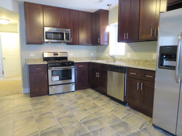 6440 28th Pl, Berwyn, IL 60402 photo 18