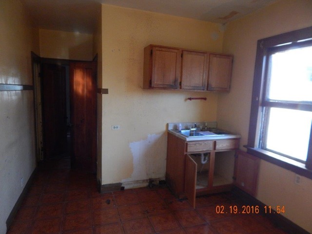 843 E 89th St, Chicago, IL 60619 photo 3