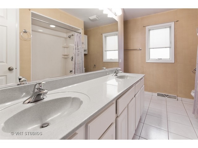 6520 Cedar Rd, Oak Forest, IL 60452 photo 10