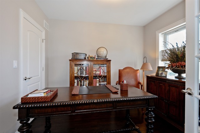 6311 N Karlov Ave, Chicago, IL 60646 photo 22