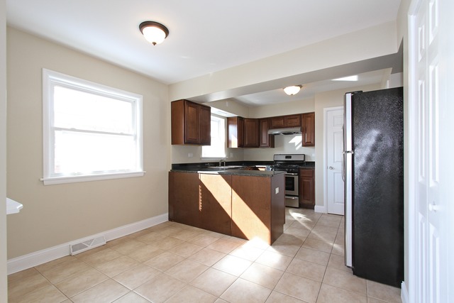 14622 Evers St, Dolton, IL 60419 photo 4