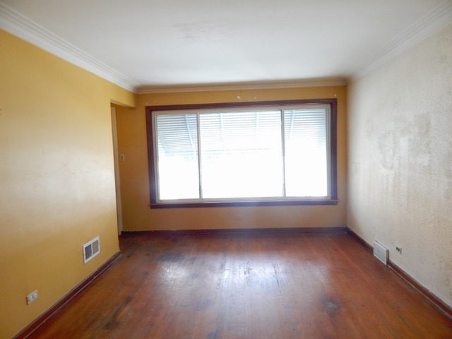 1735 E 93rd St, Chicago, IL 60617 photo 10