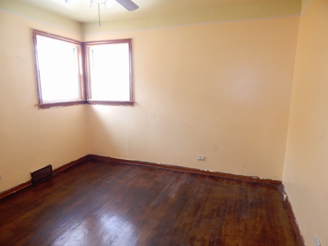 1735 E 93rd St, Chicago, IL 60617 photo 12