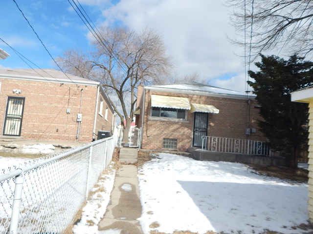 1735 E 93rd St, Chicago, IL 60617 photo 3