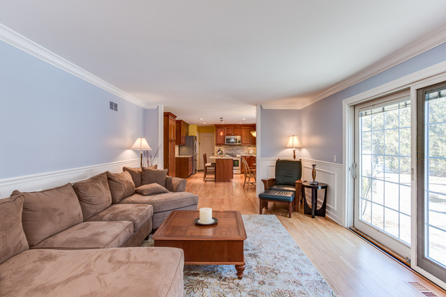 2 S449 White Birch Ln, Wheaton, IL 60189 photo 10