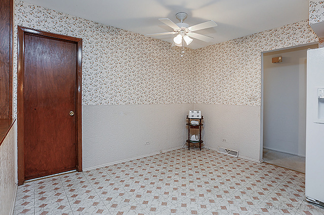 1707 E Seminole Ln, Mount Prospect, IL 60056 photo 14