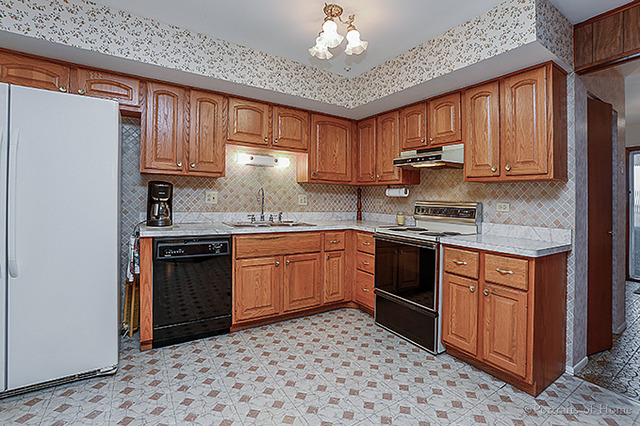 1707 E Seminole Ln, Mount Prospect, IL 60056 photo 8
