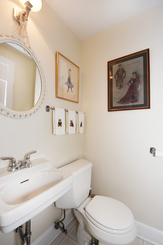 900 Windsor Rd, Glenview, IL 60025 photo 17