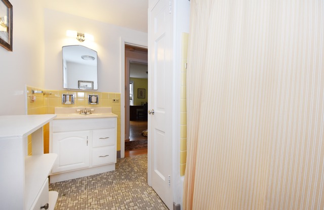 900 Windsor Rd, Glenview, IL 60025 photo 15