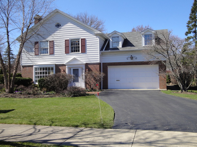 900 Windsor Rd, Glenview, IL 60025 photo 1