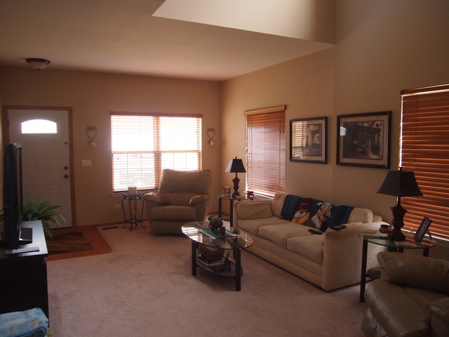 2618 River Bend Ln, Plainfield, IL 60586 photo 2