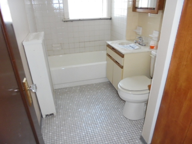 2203 E 67th St #1, Chicago, IL 60649 photo 7