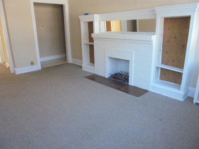 2203 E 67th St #1, Chicago, IL 60649 photo 4
