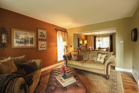 1146 Alder Ln, Bartlett, IL 60103 photo 3