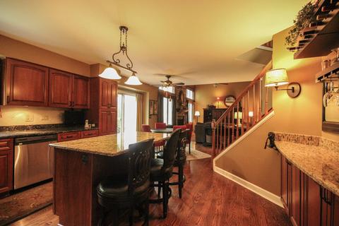 1146 Alder Ln, Bartlett, IL 60103 photo 6