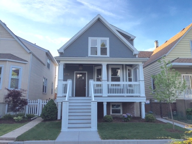 2148 W Berwyn Ave, Chicago, IL 60625 photo 1