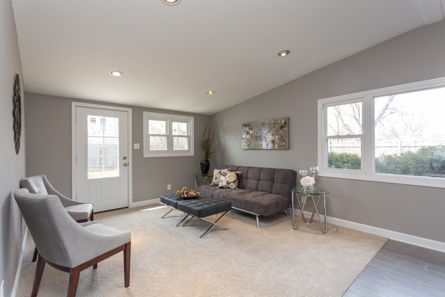 730 Osage Ln, Hoffman Estates, IL 60169 photo 6