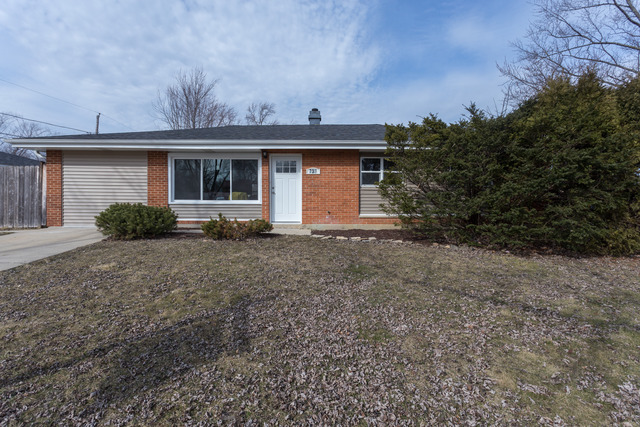 730 Osage Ln, Hoffman Estates, IL 60169 photo 1