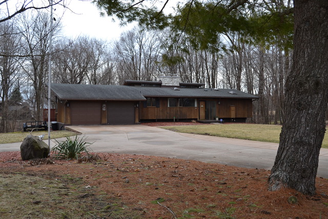 2585 E 369th Rd, Oglesby, IL 61348 photo 1