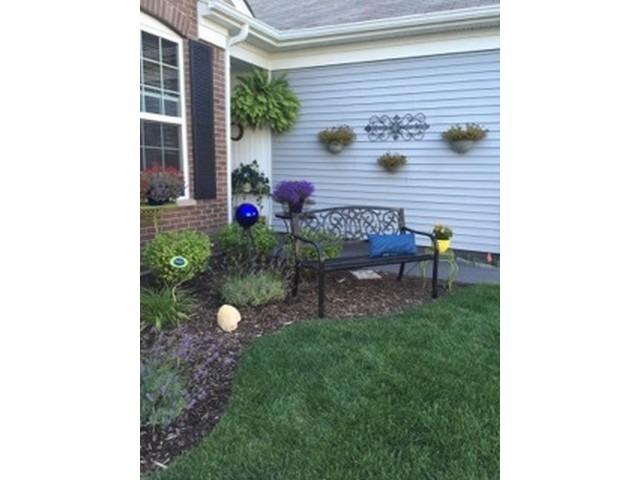 842 Cascade Falls Dr, Elgin, IL 60124 photo 2