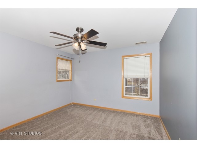 4302 Glenlo Dr, Plainfield, IL 60586 photo 8