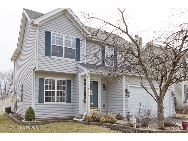 4302 Glenlo Dr, Plainfield, IL 60586 photo 1