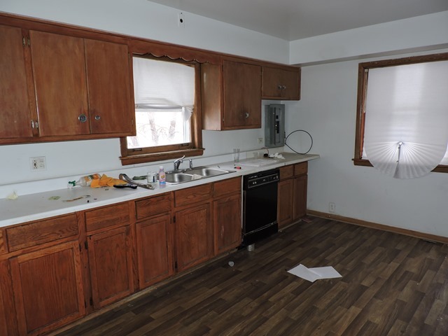 11026 S Halsted St, Chicago, IL 60628 photo 16
