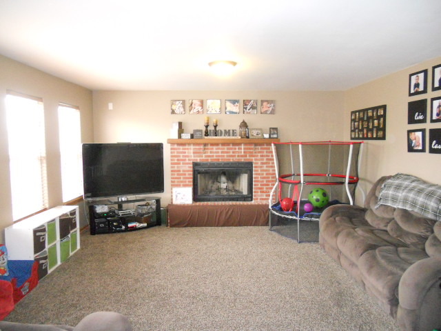 6800 Desert Dr, Plainfield, IL 60586 photo 12