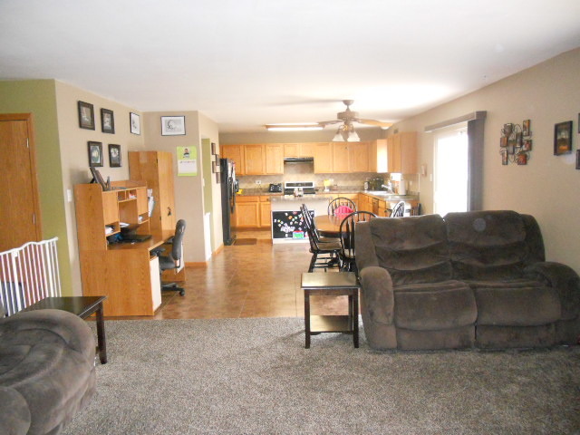 6800 Desert Dr, Plainfield, IL 60586 photo 13