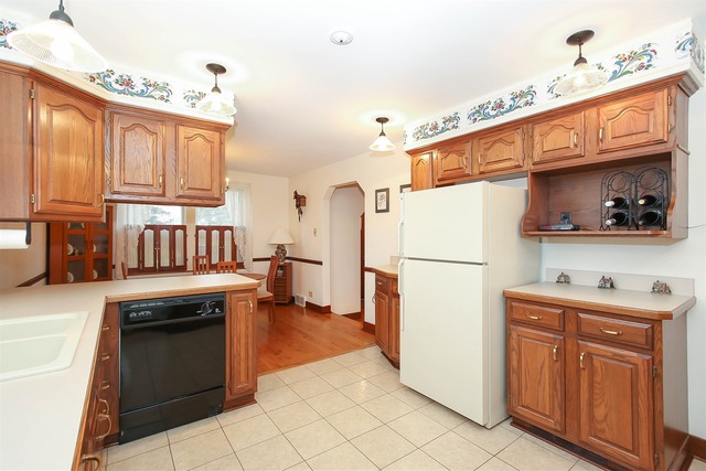 412 S Oak St, Itasca, IL 60143 photo 7