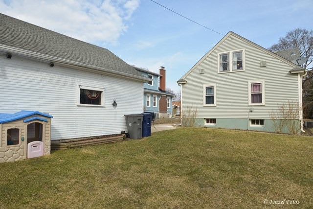 447 Oak St, Elgin, IL 60123 photo 18