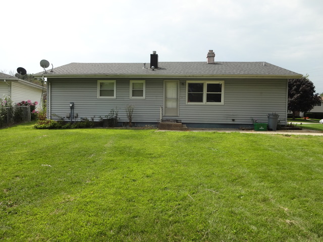 1176 Comet Dr, Aurora, IL 60505 photo 6