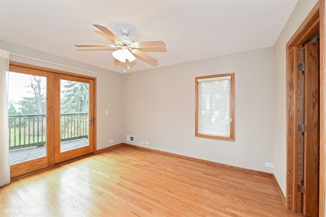 467 Loudon Rd, Riverside, IL 60546 photo 7