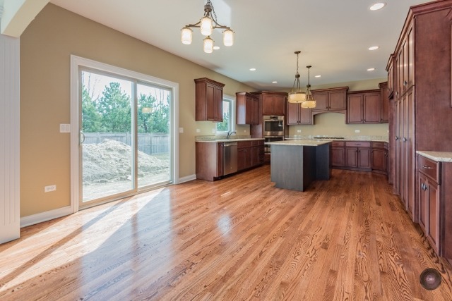 11636 Century Cir, Plainfield, IL 60585 photo 8