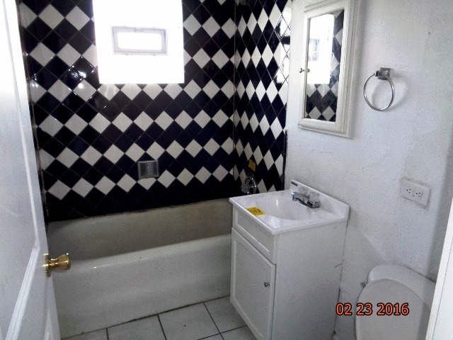 1908 E Washington St, Joliet, IL 60433 photo 12