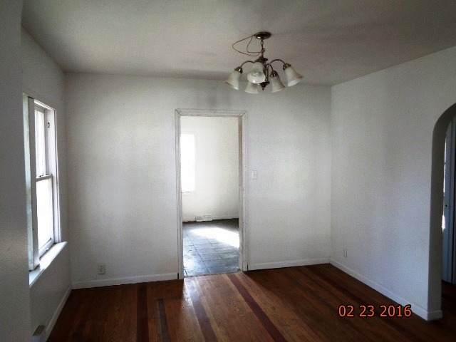 1908 E Washington St, Joliet, IL 60433 photo 6