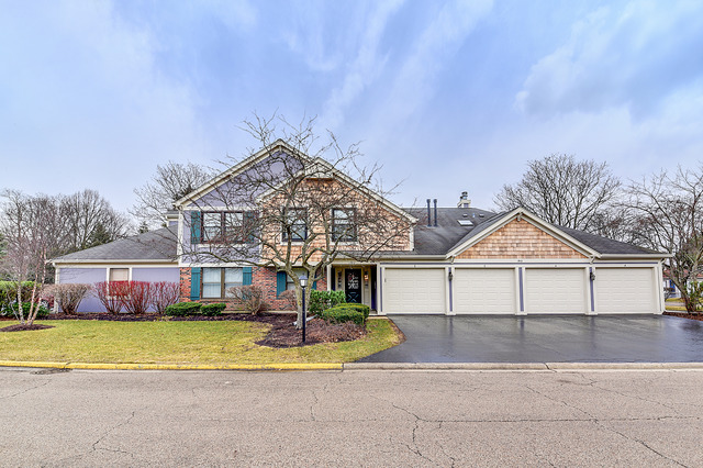 1912 Gresham Cir #D, Wheaton, IL 60189 photo 1