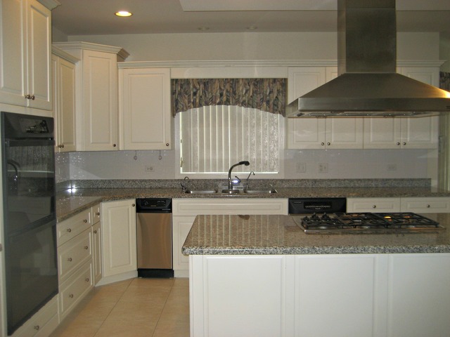 270 Amherst Mdw, Bartlett, IL 60103 photo 9