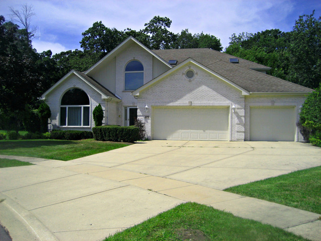 270 Amherst Mdw, Bartlett, IL 60103 photo 1