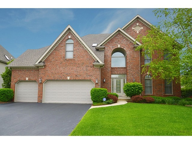 11636 Cinema Dr, Plainfield, IL 60585 photo 1