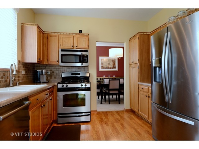 1650 Mcdowell Ave, Aurora, IL 60504 photo 4