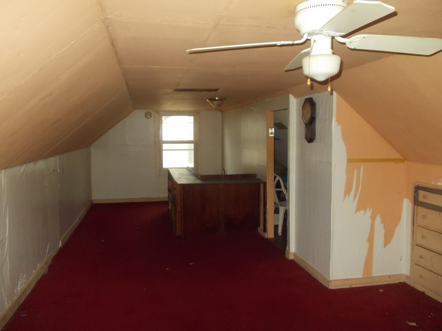 546 E 147th Pl, Harvey, IL 60426 photo 9