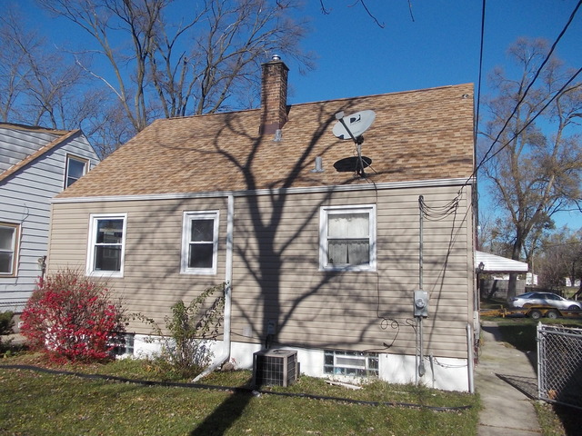 546 E 147th Pl, Harvey, IL 60426 photo 2