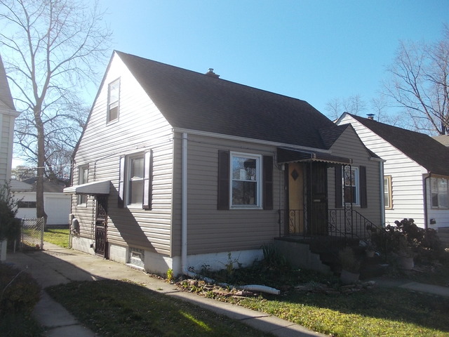 546 E 147th Pl, Harvey, IL 60426 photo 1