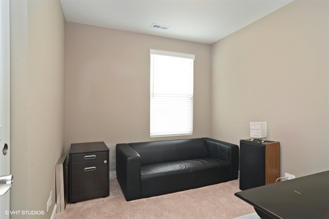 909 E Hamlin Ln, Arlington Heights, IL 60004 photo 12