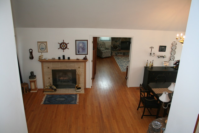 311 11th St, Wheeling, IL 60090 photo 4