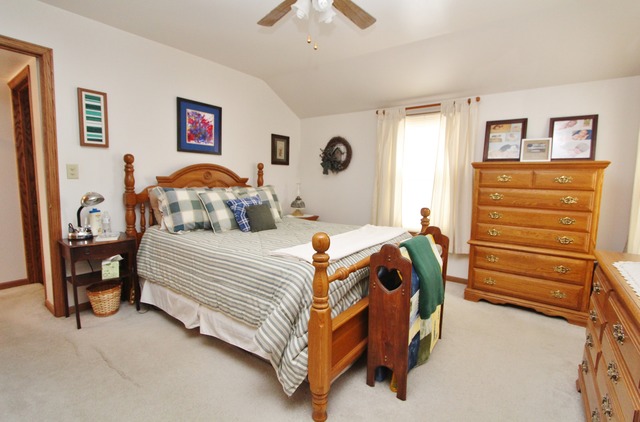 184 N Main St, Seneca, IL 61360 photo 8