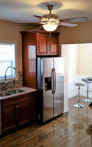 3925 W 65th St, Chicago, IL 60629 photo 3